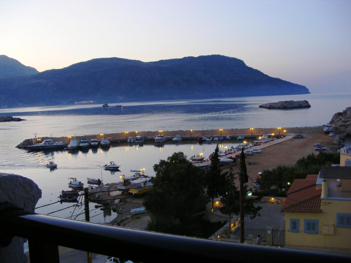Atlantis Hotel Karpathos Bagian luar foto
