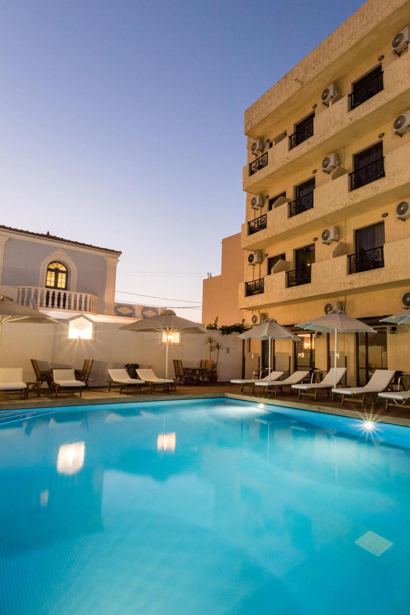 Atlantis Hotel Karpathos Bagian luar foto