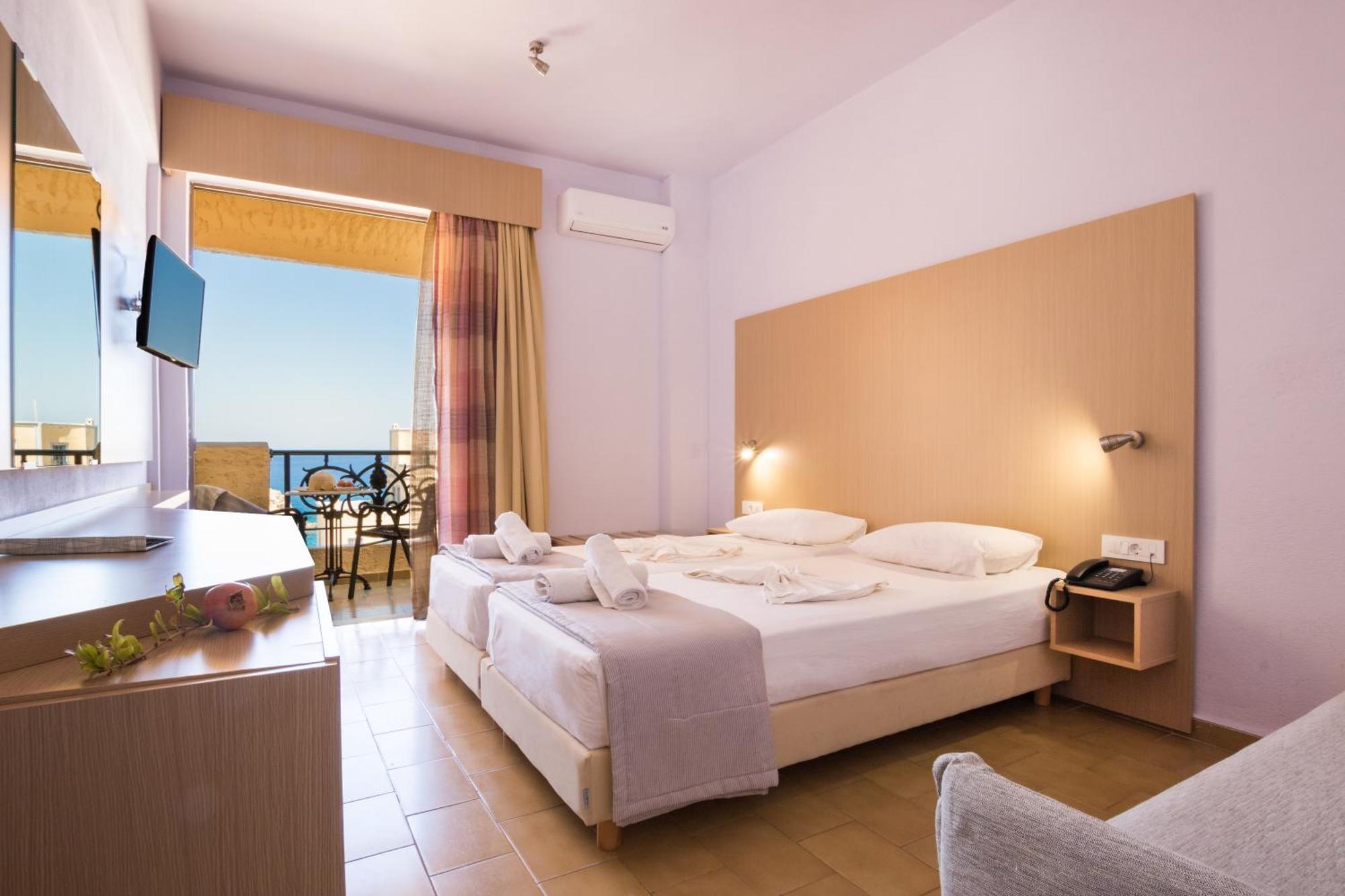 Atlantis Hotel Karpathos Bagian luar foto