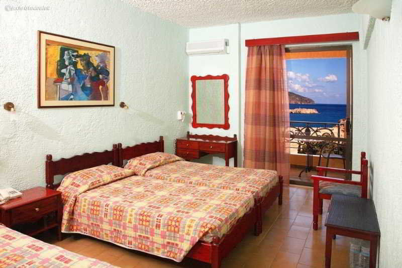 Atlantis Hotel Karpathos Bagian luar foto